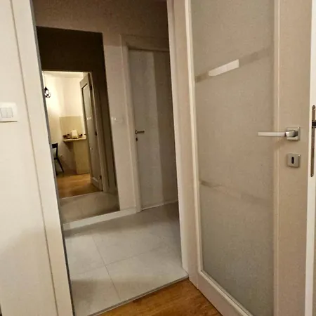 Lux * Podgorica