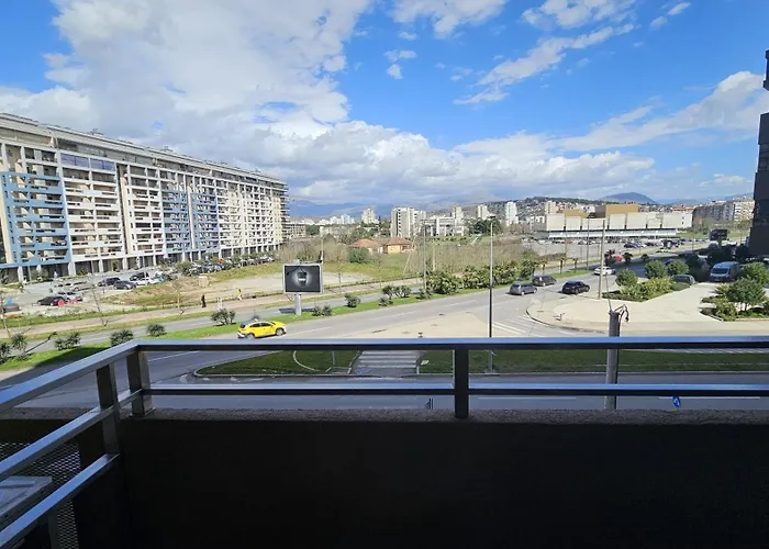 Lux Апартаменты *